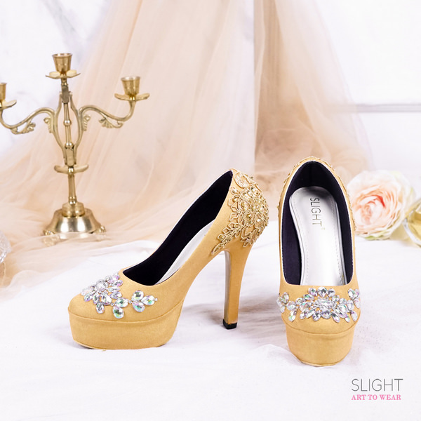 Sepatu Platform Brukat Gloria Gold