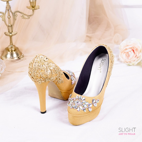 Sepatu Platform Brukat Gloria Gold